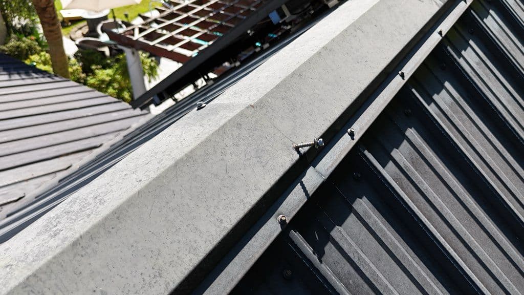 Gallery photos for Essential Metal Roof Maintenance for Longevity and Appeal: Image #1