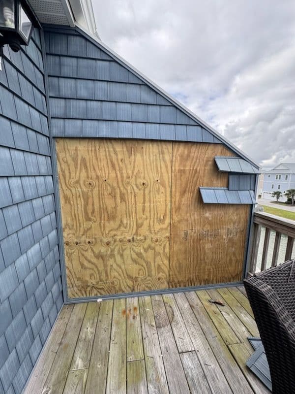 Gallery photos for Siding Repair and Weatherproofing in Topsail Beach NC: Image #3